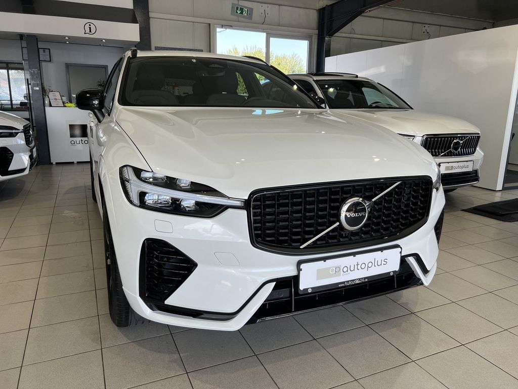 Volvo XC60 T6 R-Design Recharge AWD ACC AHK Kamera LED
