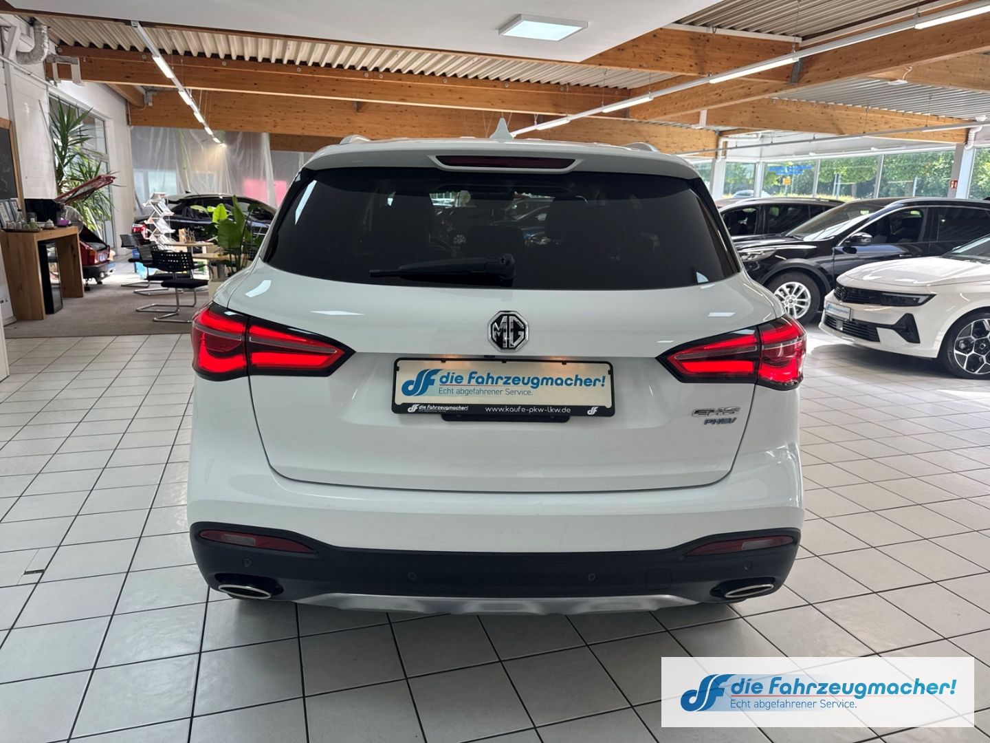 Fahrzeugabbildung MG EHS PHEV Comfort Hybrid EU6d Navi Digitales Cock
