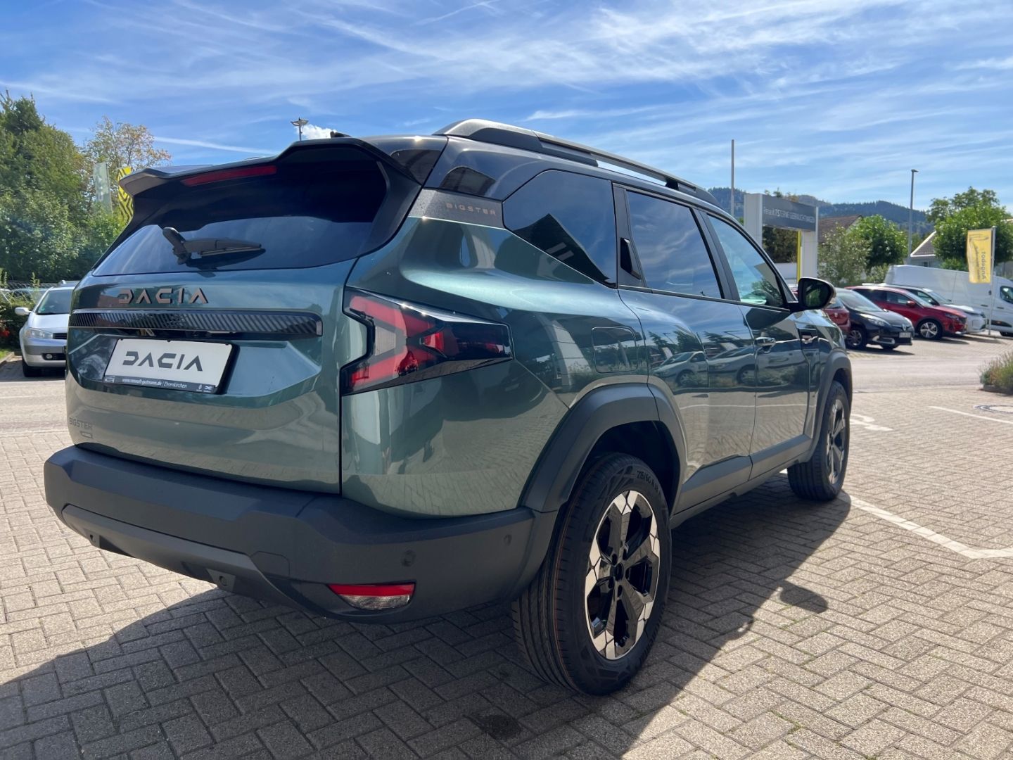 Fahrzeugabbildung Dacia Bigster Extreme HYBRID 155 El. Panodach Navi Dig