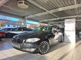 BMW 530d Touring xDrive Standheizung Kamera Bi-Xenon - BMW 530 aus 2011: Kombi, 530d