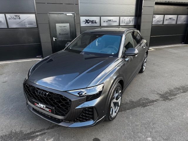 Audi RSQ8 RS Q8 performance quattro / VOLL !!!