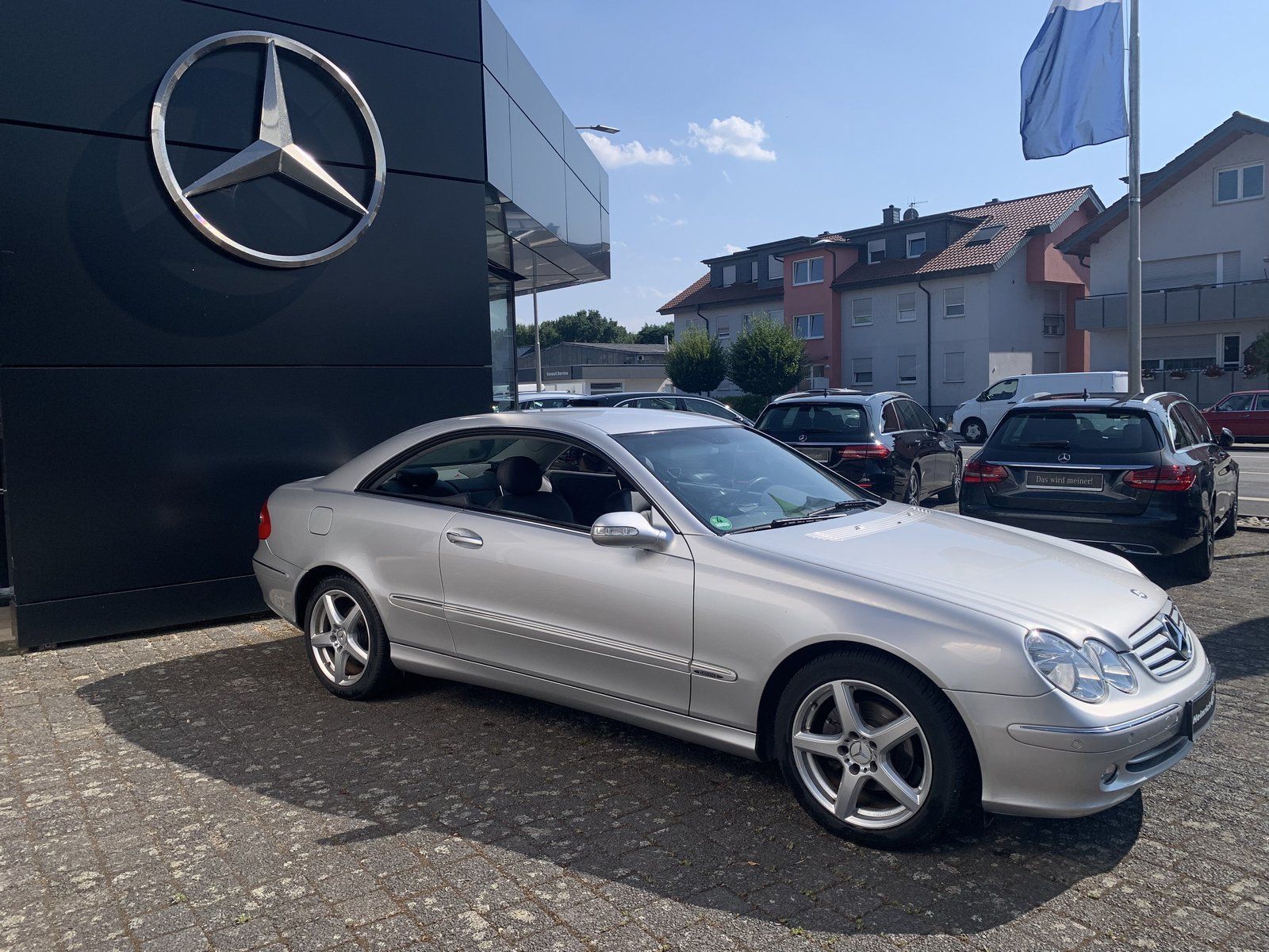 Fahrzeugabbildung Mercedes-Benz CLK 200 Elegance im KD Auftrag wenig Km