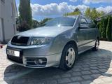 Skoda Fabia Combi 1.4 16V Extra II+RS Stoßstange - Skoda Fabia: RS Combi
