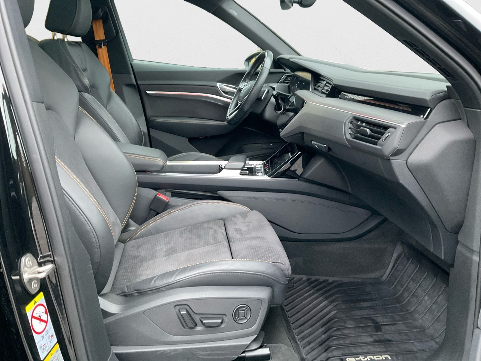 Audi e-tron - Bild 16