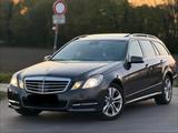 Mercedes-Benz E250 CDI 4 MATIC *AUTOMATIK*... - Mercedes-Benz E 250 in Dortmund