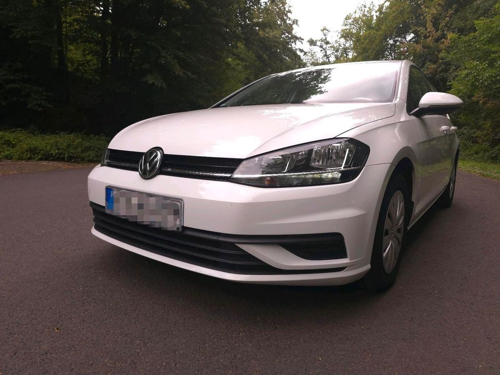 Image of Volkswagen Golf