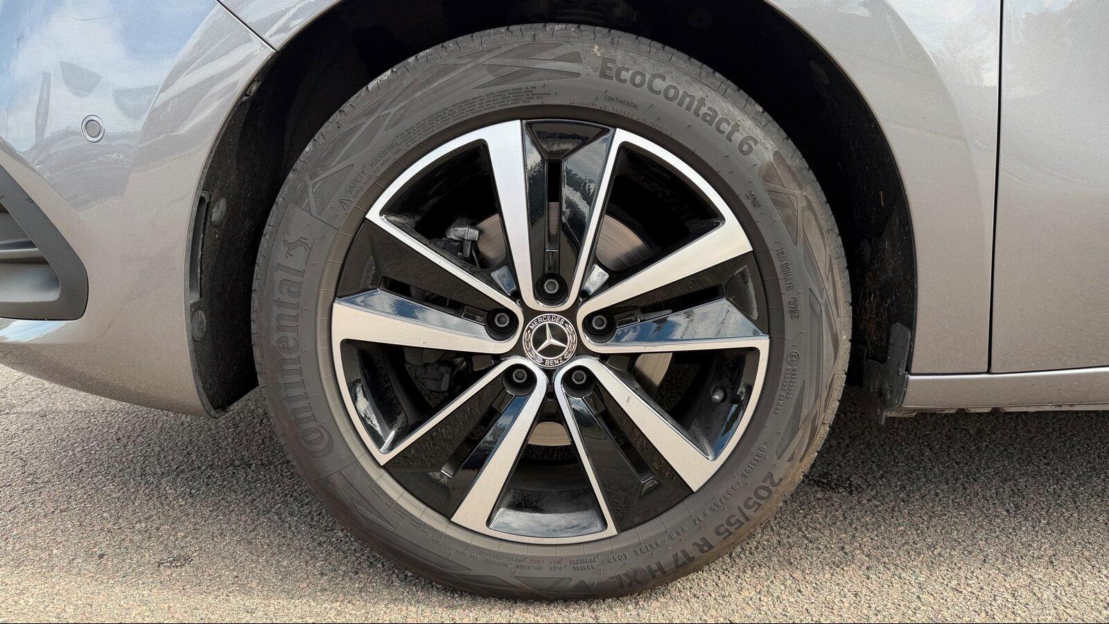 Mercedes-Benz T180d PROGR+LED+NAVI+KAMERA+KLIMA+SITZHZG+TOTWIN