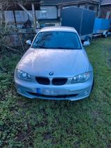 BMW 316 I Schaltwagen - BMW 316 aus 2005: 316i