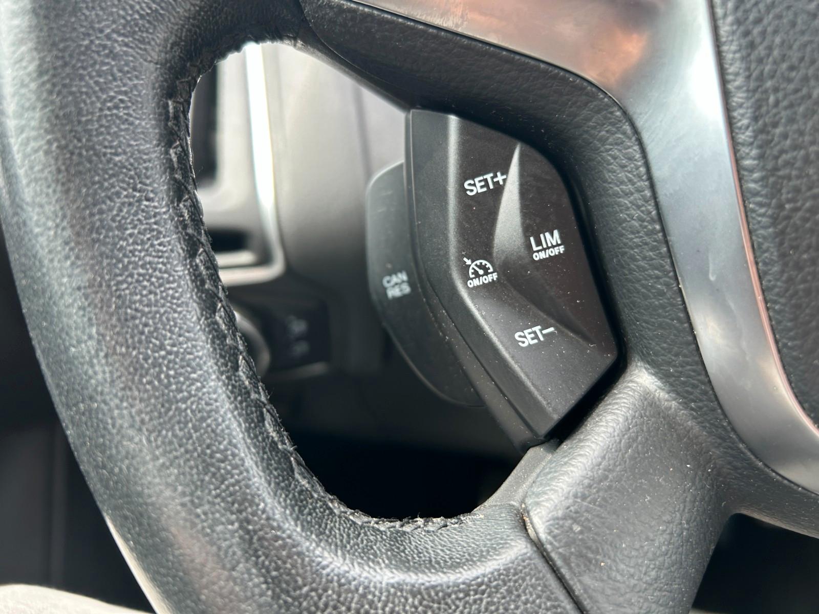 Ford Focus 2013 — photo 33