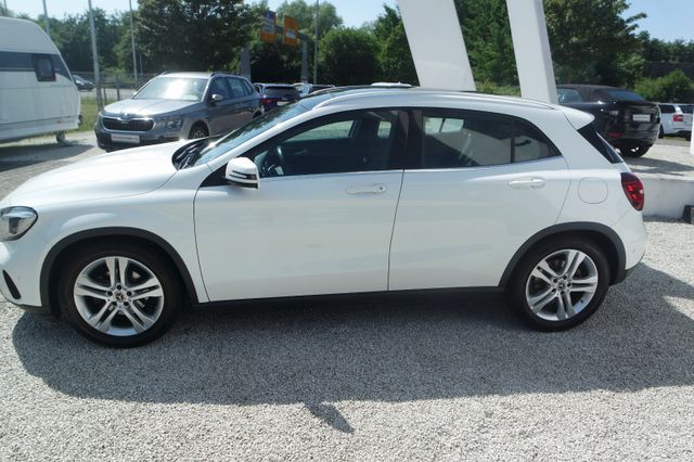 Mercedes-Benz GLA 200 GLA -Klasse GLA 200 Urban
