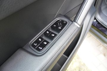 Porsche Cayenne - 11