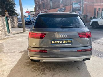 Audi Q7 - 2