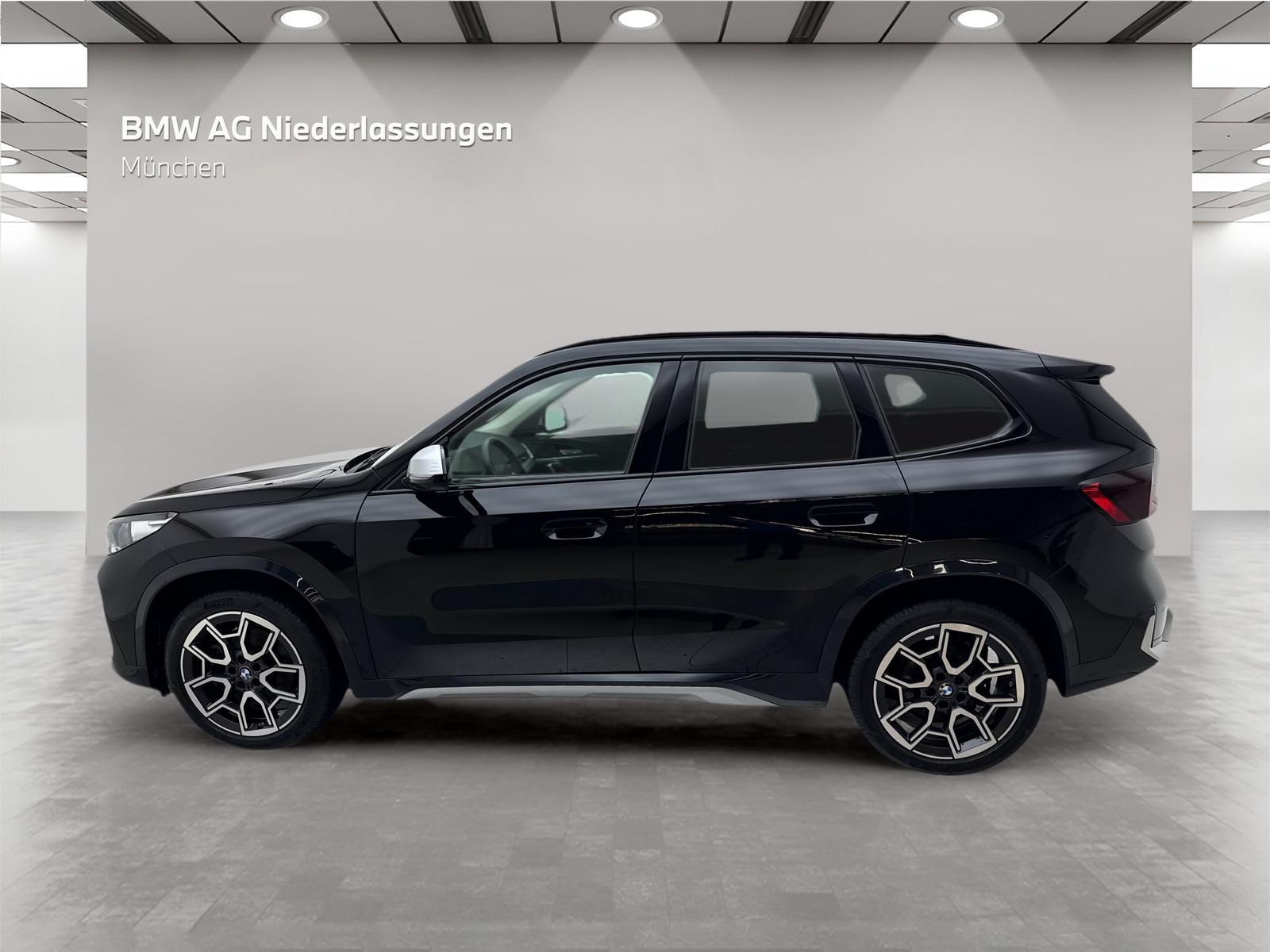 BMW X1 xDrive23d Dig.Cockpit HUD LED AHK Shz. ACC