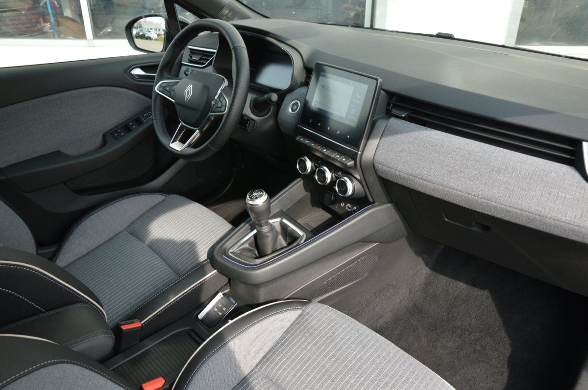 Fahrzeugabbildung Renault Clio V LED SHZ Navi Kamera  Techno