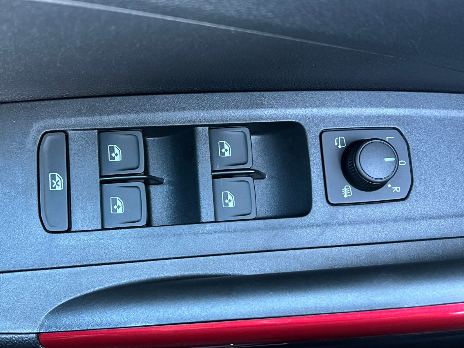 Fahrzeugabbildung SKODA Fabia Monte Carlo 1.5 TSI DSG *LED, ACC, SmartLi