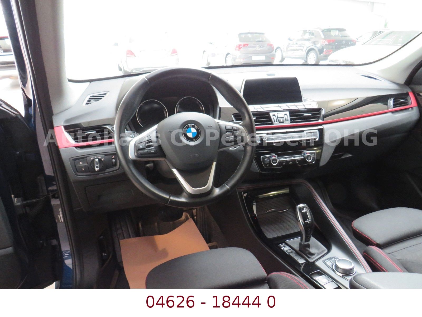 Fahrzeugabbildung BMW X1 sDrive 18 d Sport Line*Autom*LED*AHK*SHZ*Navi