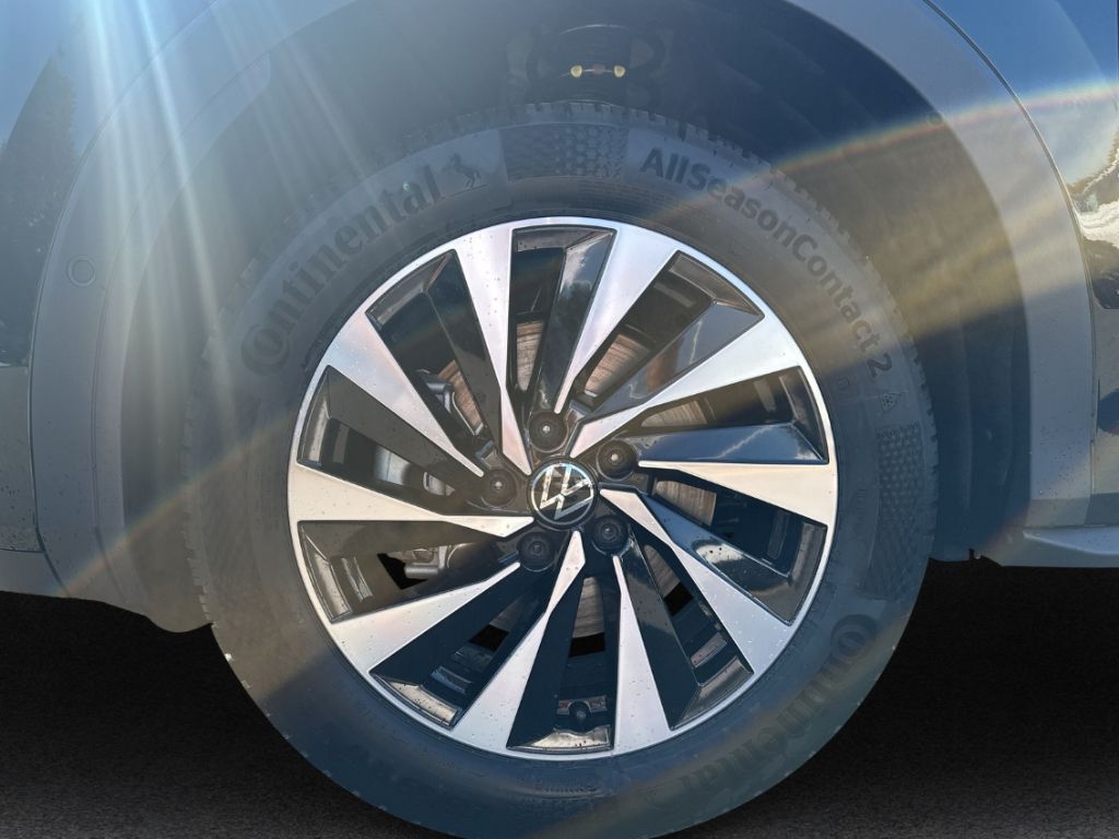 Volkswagen T-Roc - Bild 11