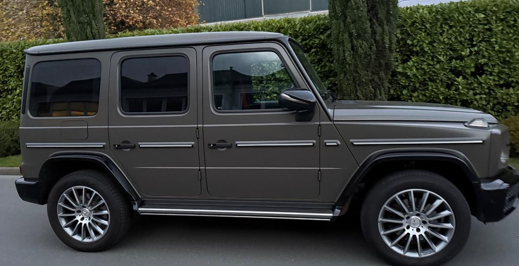 Mercedes-Benz G 400