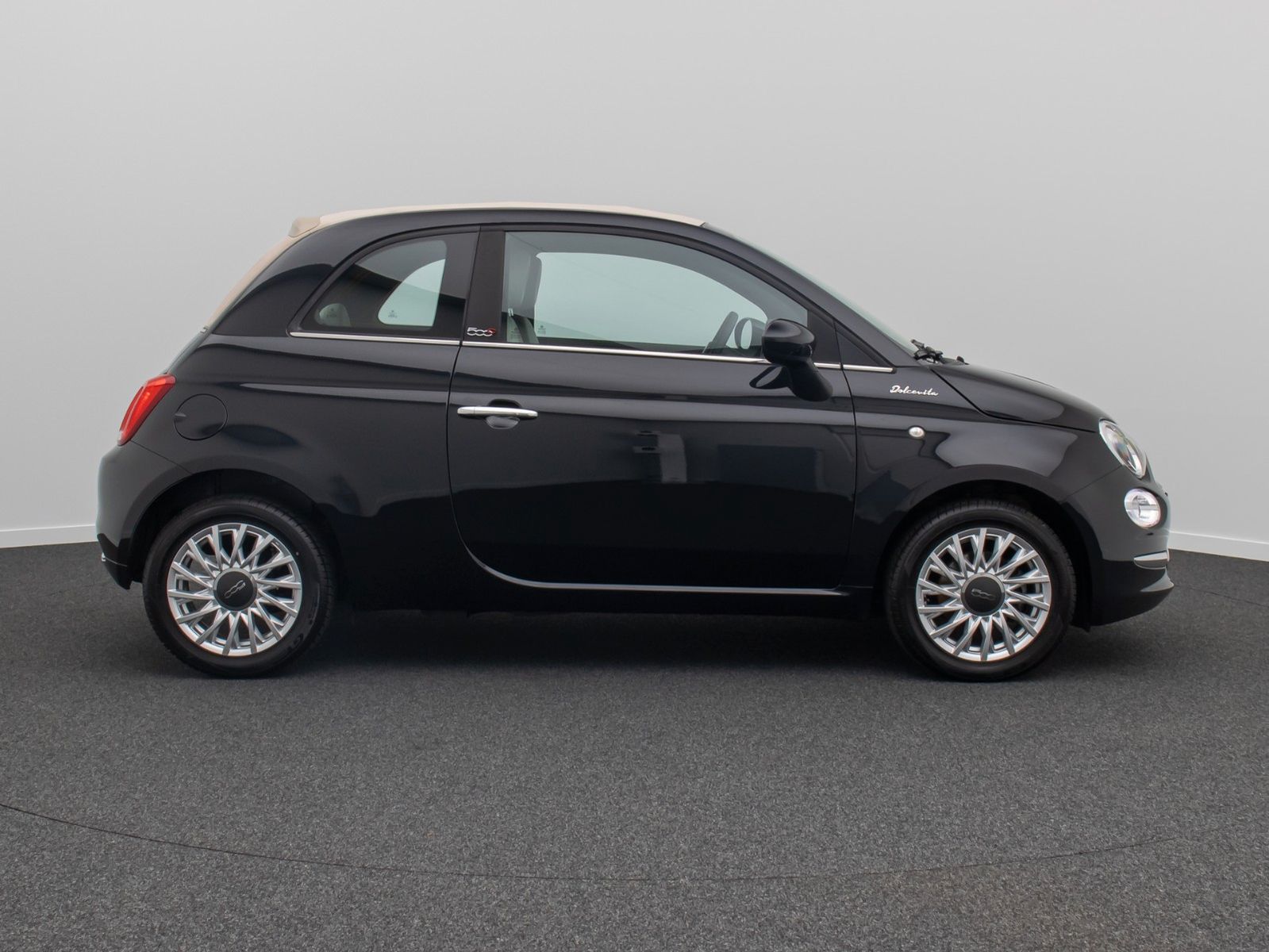 Fahrzeugabbildung Fiat 500 DolceVita PDC Touch Tempomat DAB Faltdach LM