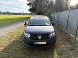 Dacia Sandero 1.2 16V 75 Essentiel - Dacia Sandero: Essentiel