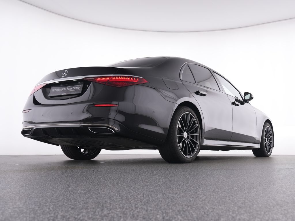 MERCEDES-BENZ S-Class 2026