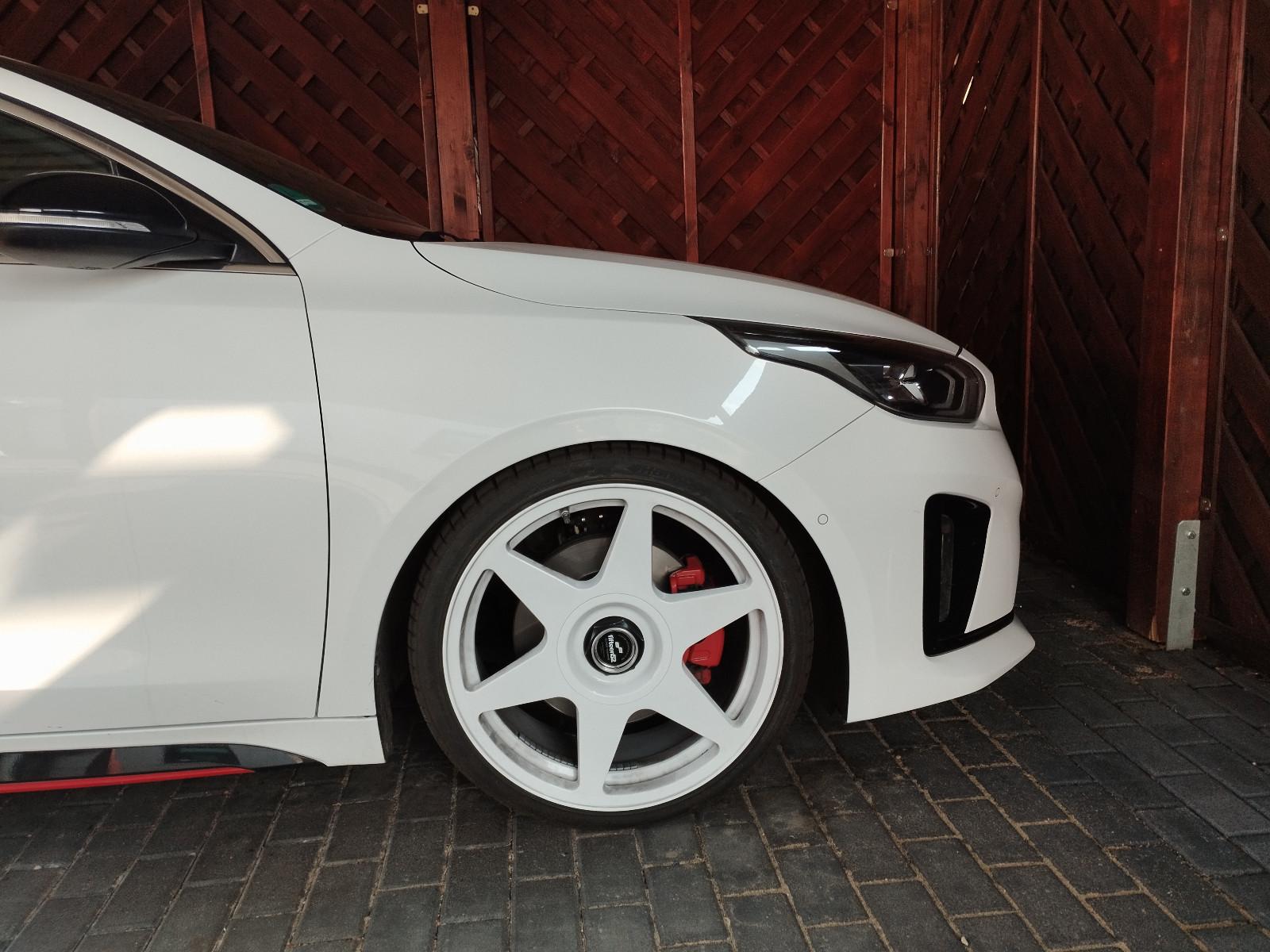 Kia pro_cee'd / ProCeed 1.6 T-GDI GT GT