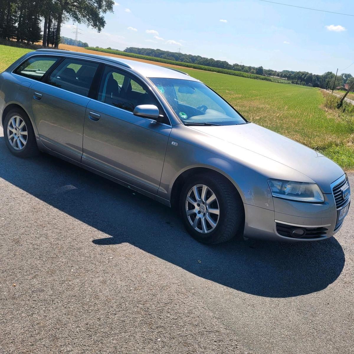 Audi A6 2006 — rear view