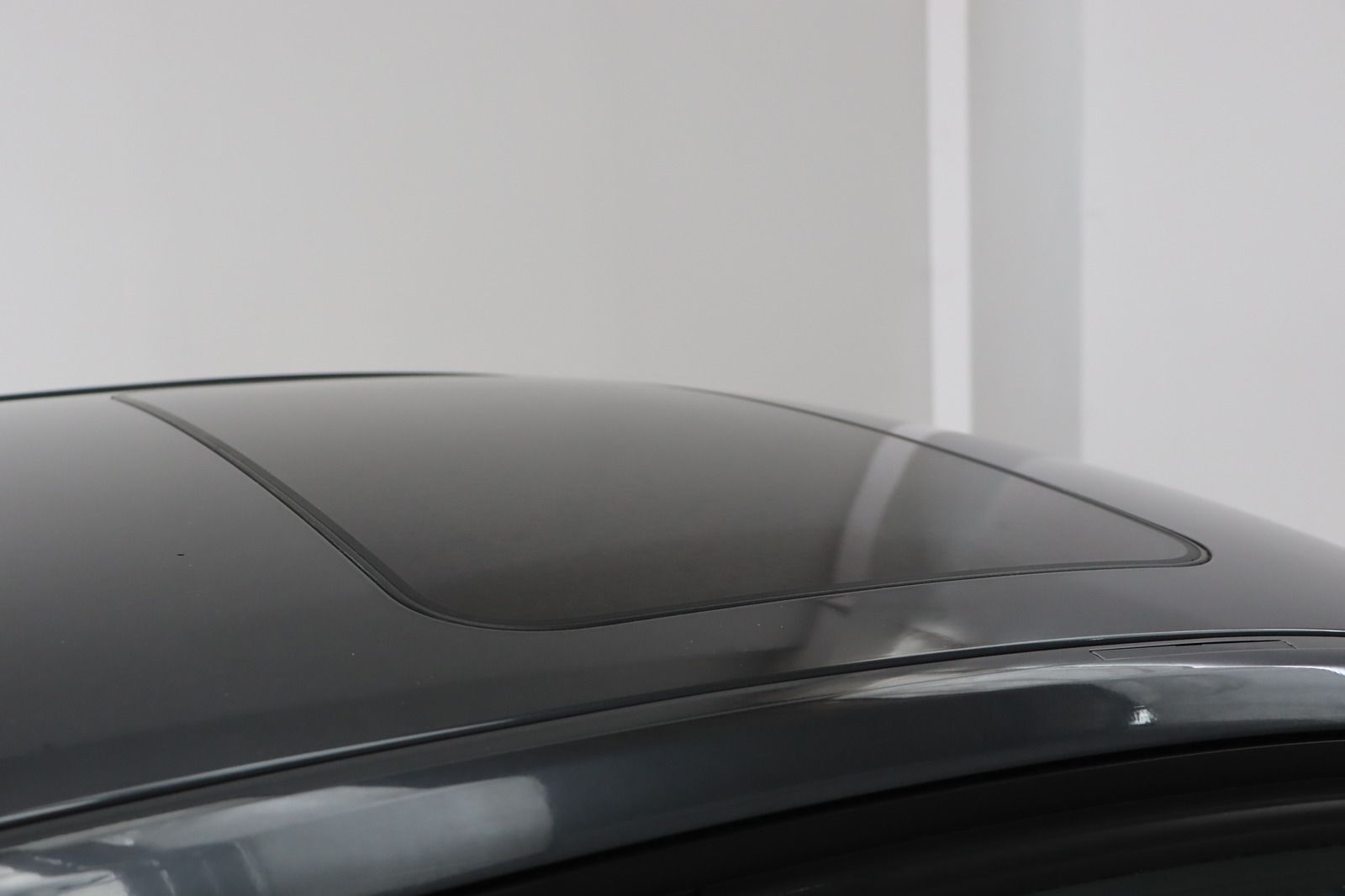 Fahrzeugabbildung BMW 320 i * AHK * Navi * SD