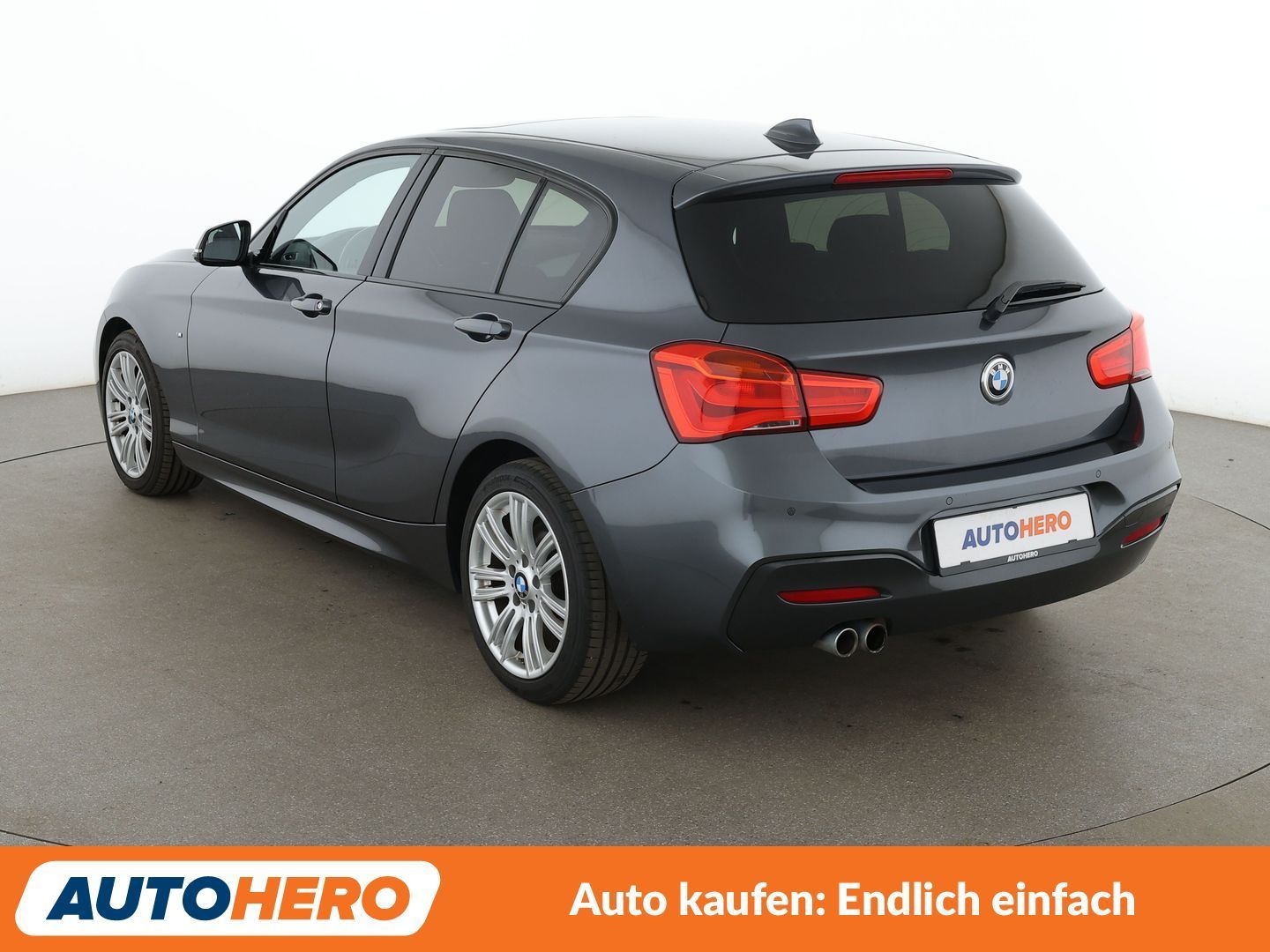 BMW 1er 120i M Sport*NAVI*TEMPO*PDC*SHZ*LIM* foto 4