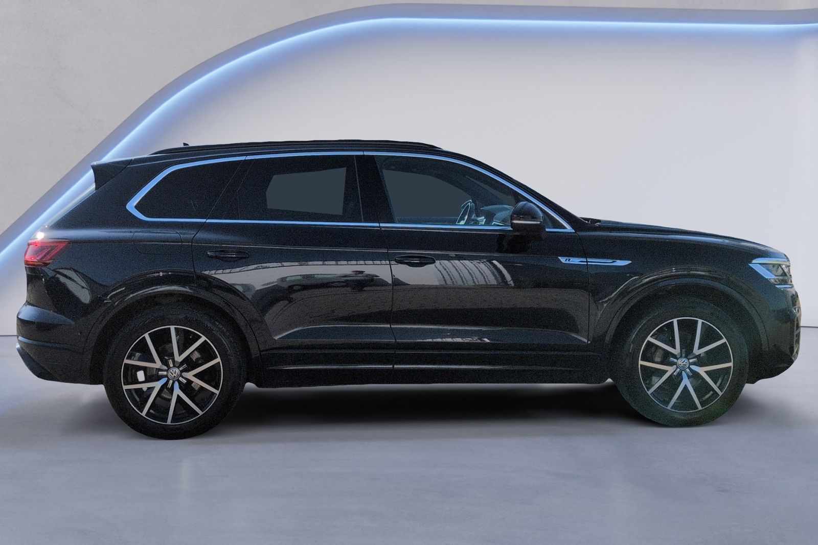 Touareg 3.0 TDI 4M tiptronic R Line STHZ+LUFT+