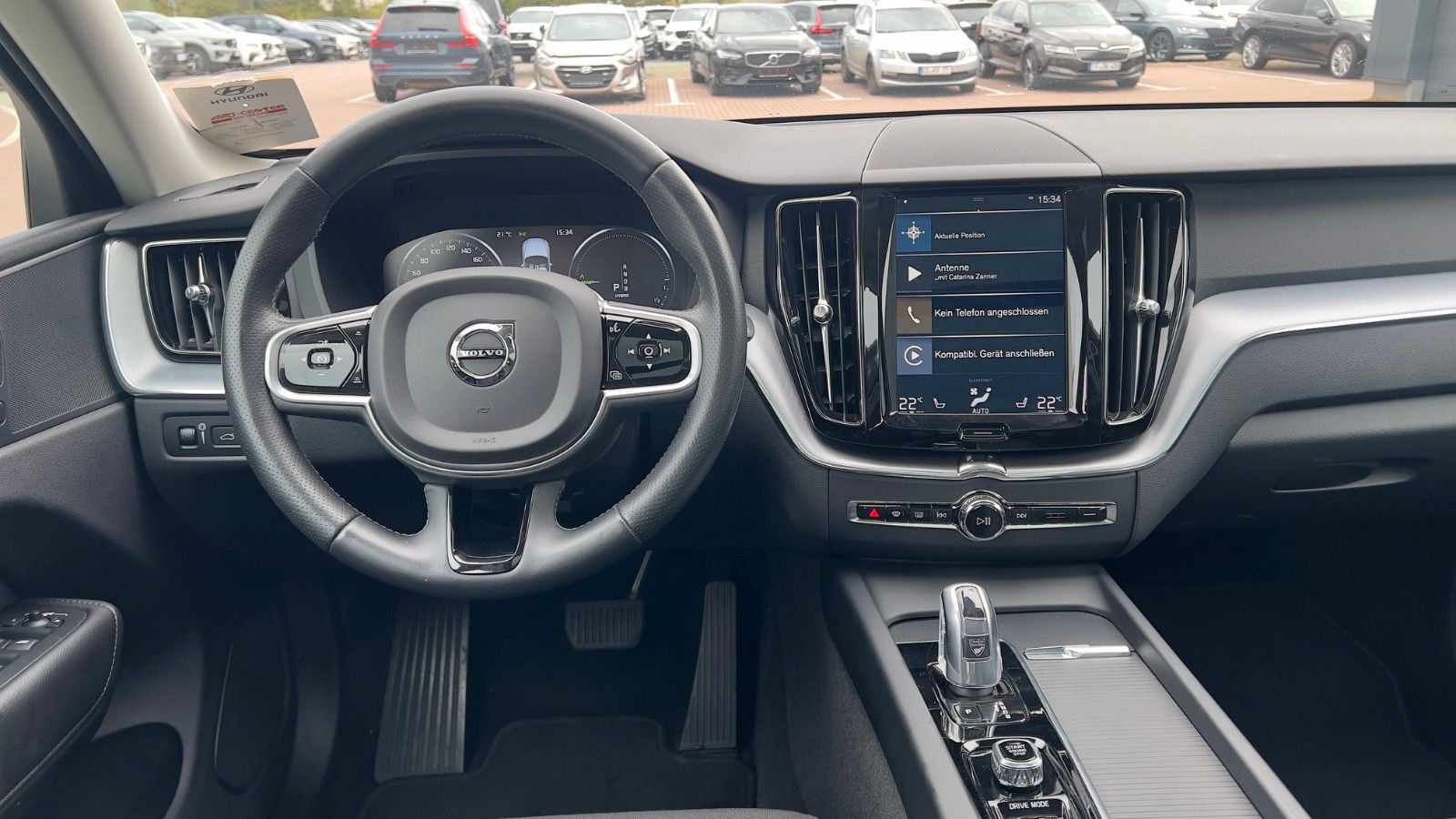 Fahrzeugabbildung Volvo XC60 T8 AWD *LUFT*STHZG*AHK*4x Sitzhzg*22Zoll*