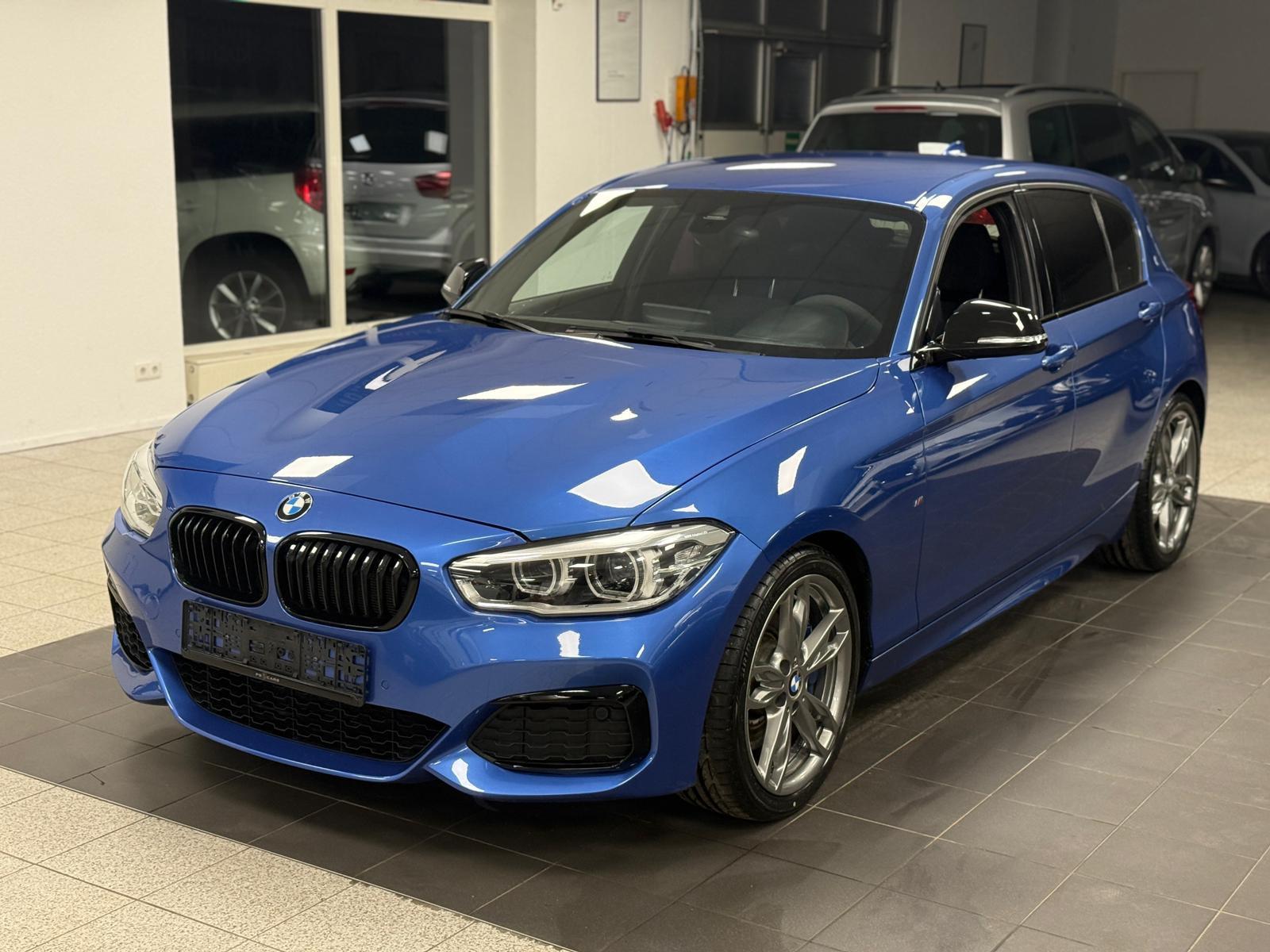 BMW M140 i xDrive/Kamera/Alcantara/M Paket/12Garant.