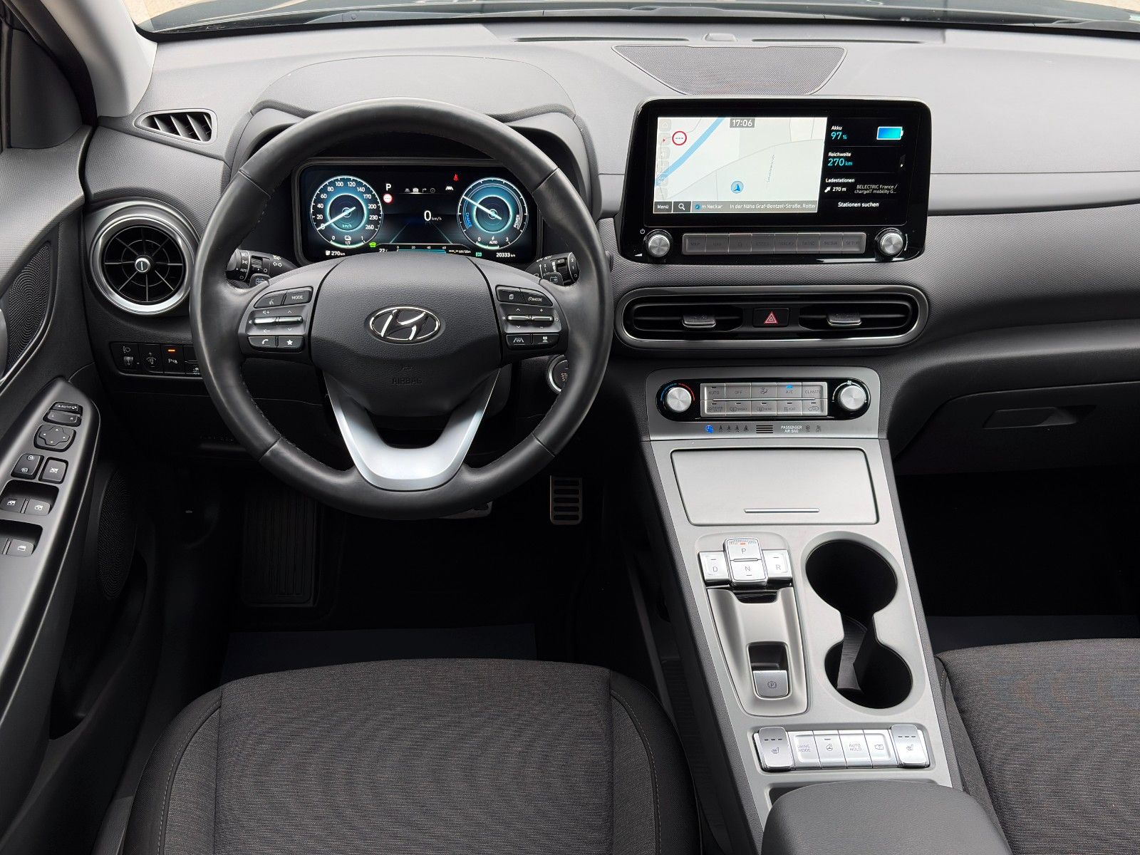Fahrzeugabbildung Hyundai KONA E Trend 2WD ACC KRELL CarPlay NAV CAM LED