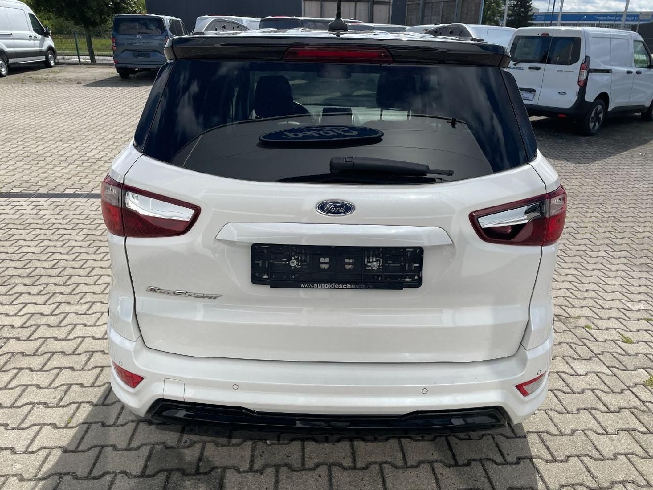 Fahrzeugabbildung Ford EcoSport ST-Line Winterpaket, Navi