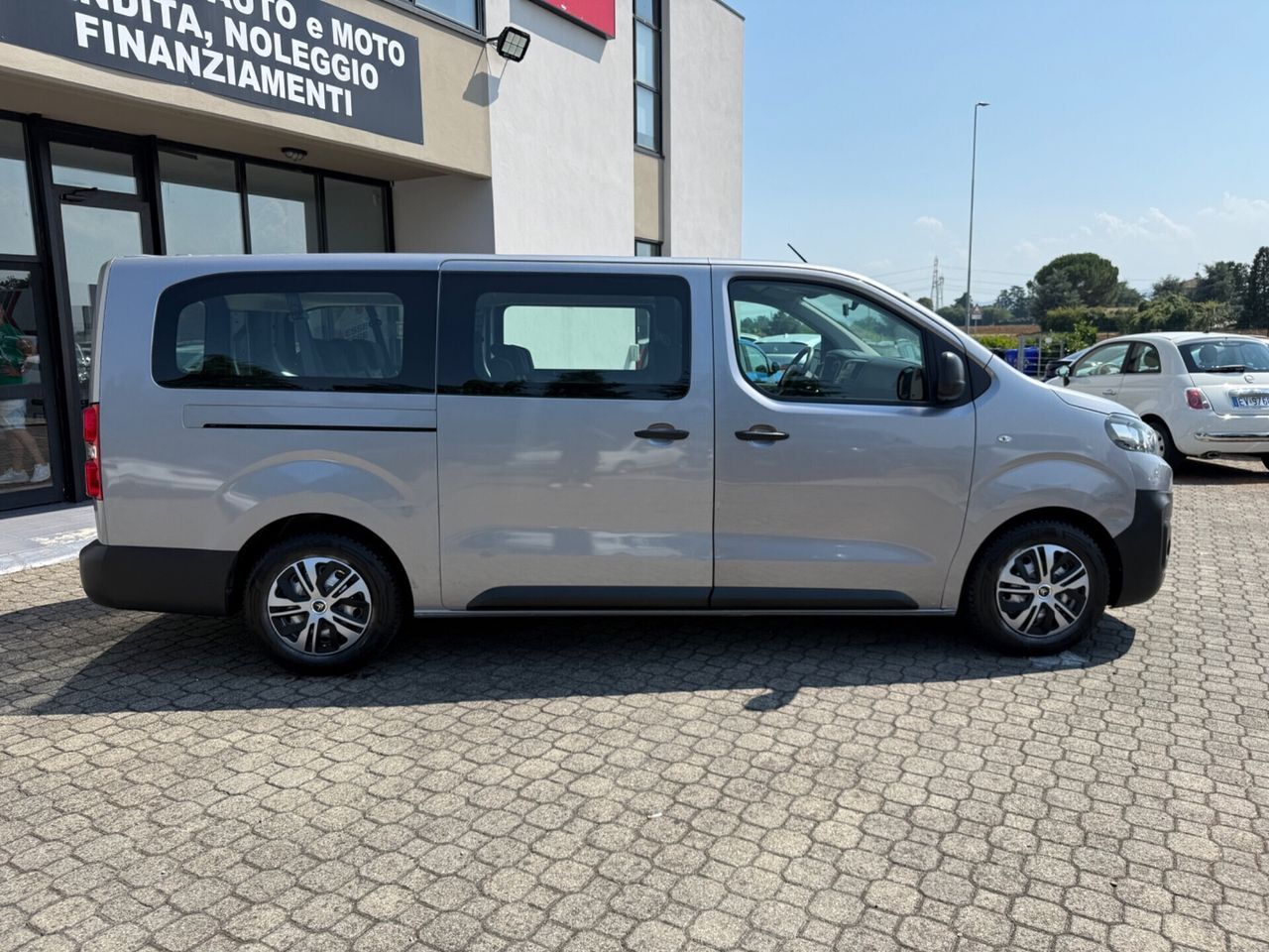 Citroën Citroen Spacetourer 1.5d. XL |9 POSTI imagem 3