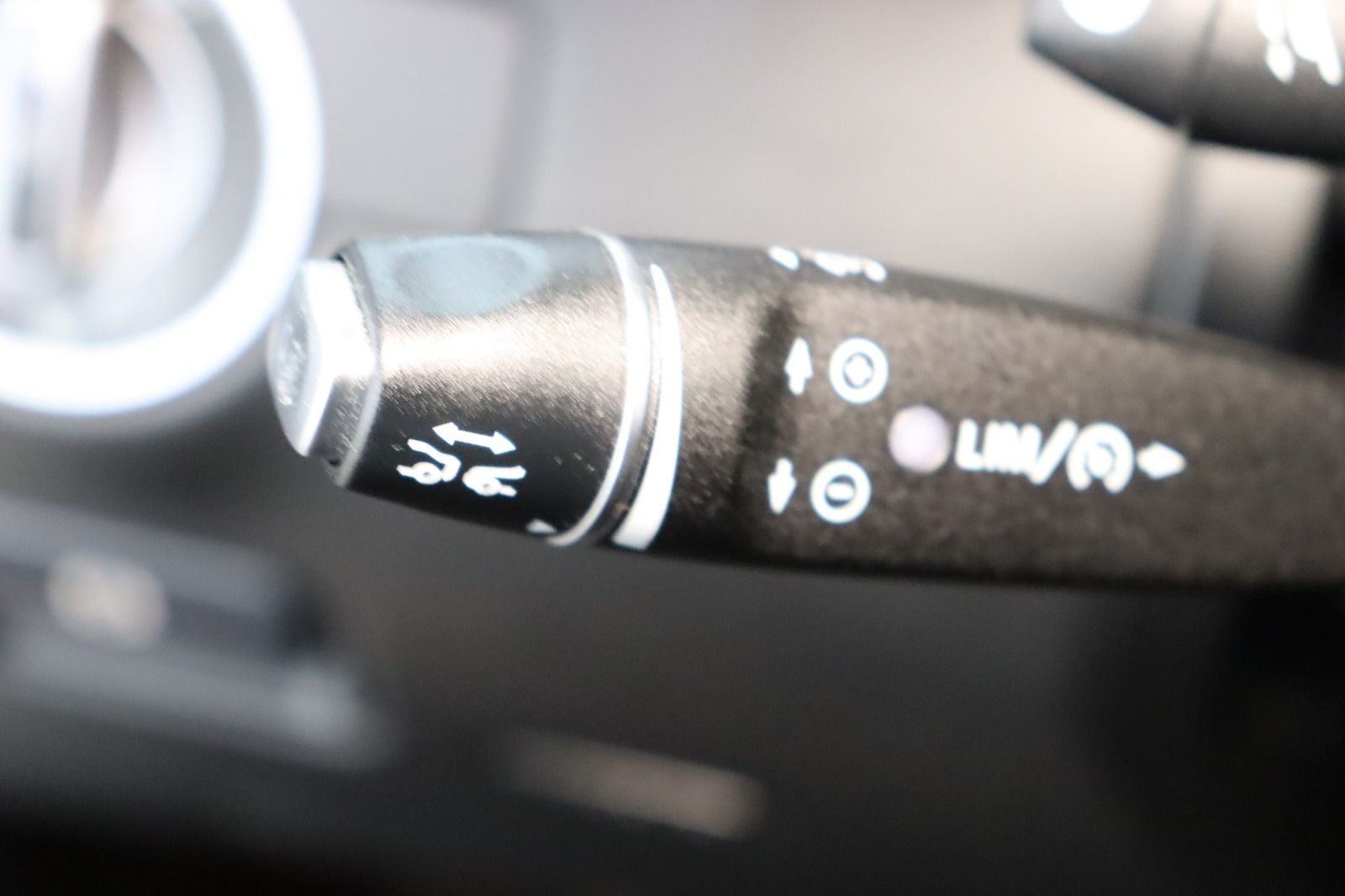 Fahrzeugabbildung Mercedes-Benz GLE 63 s AMG 4Matic Coupe DIS+ 1. Hand