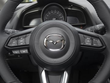 Mazda 2 Homura Automatik SitzheizungRückfahrkameraLE