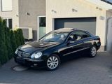 Mercedes-Benz CLK 200 ELEGANCE*Automatik*Xenon*PDC*Schiebedach - Mercedes-Benz CLK 200: Coupé