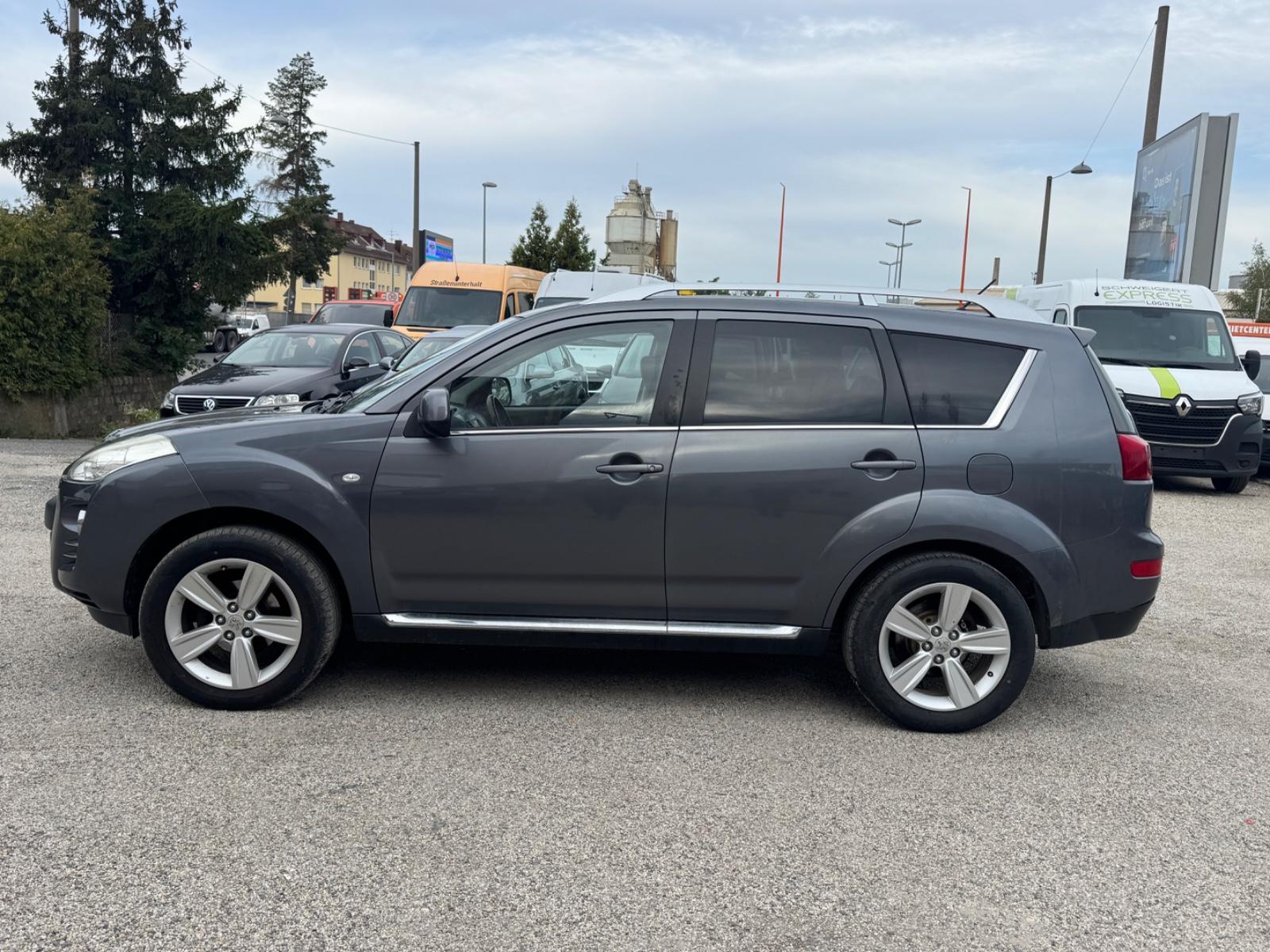 Peugeot 4007, 2012
