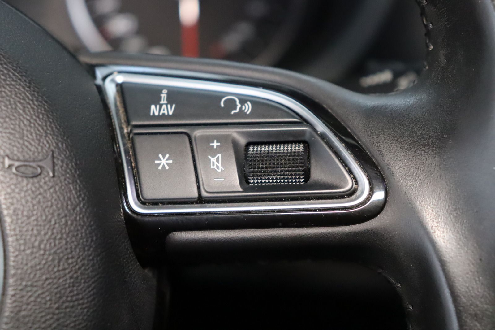 Fahrzeugabbildung Audi A3 2.0 TDI Ambition Sport * Xenon * Alcantara