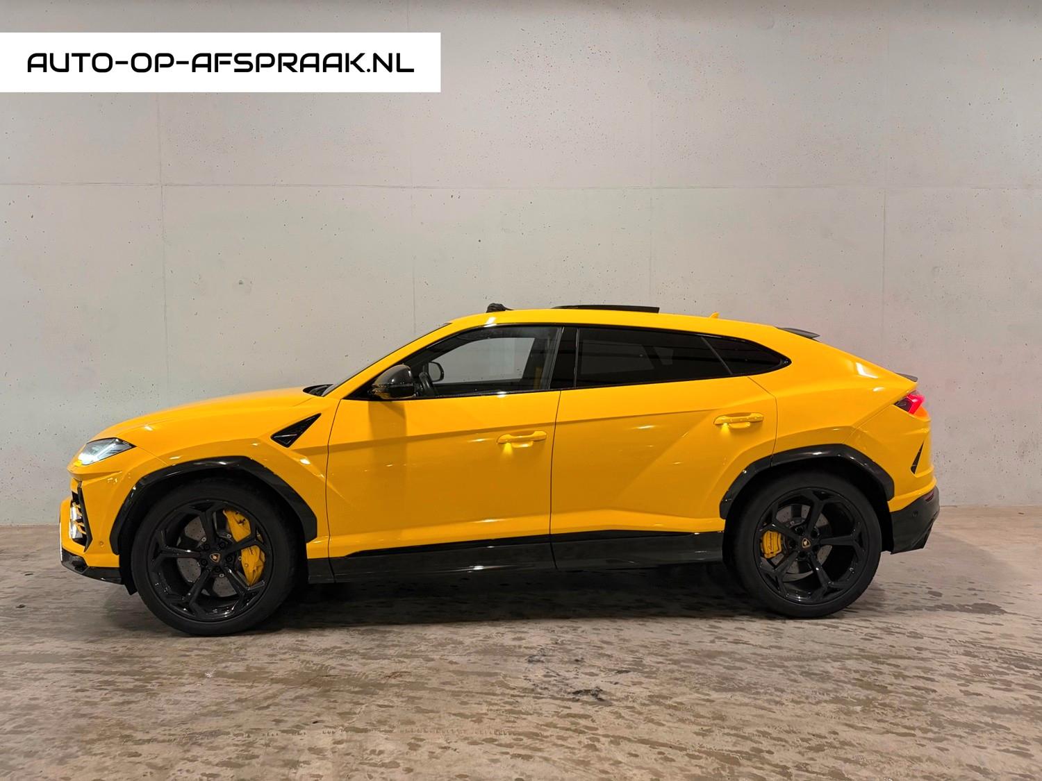 Lamborghini Urus 4.0 V8 Pano B&O Ceramic Leather Carbon