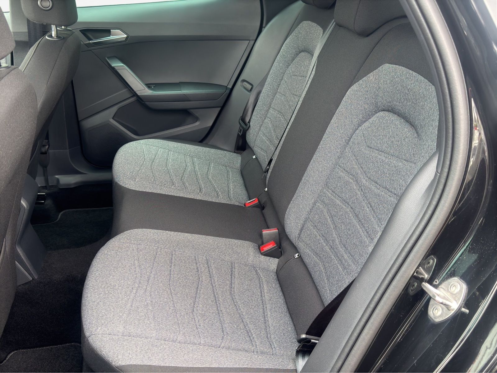Seat Arona - Bild 15