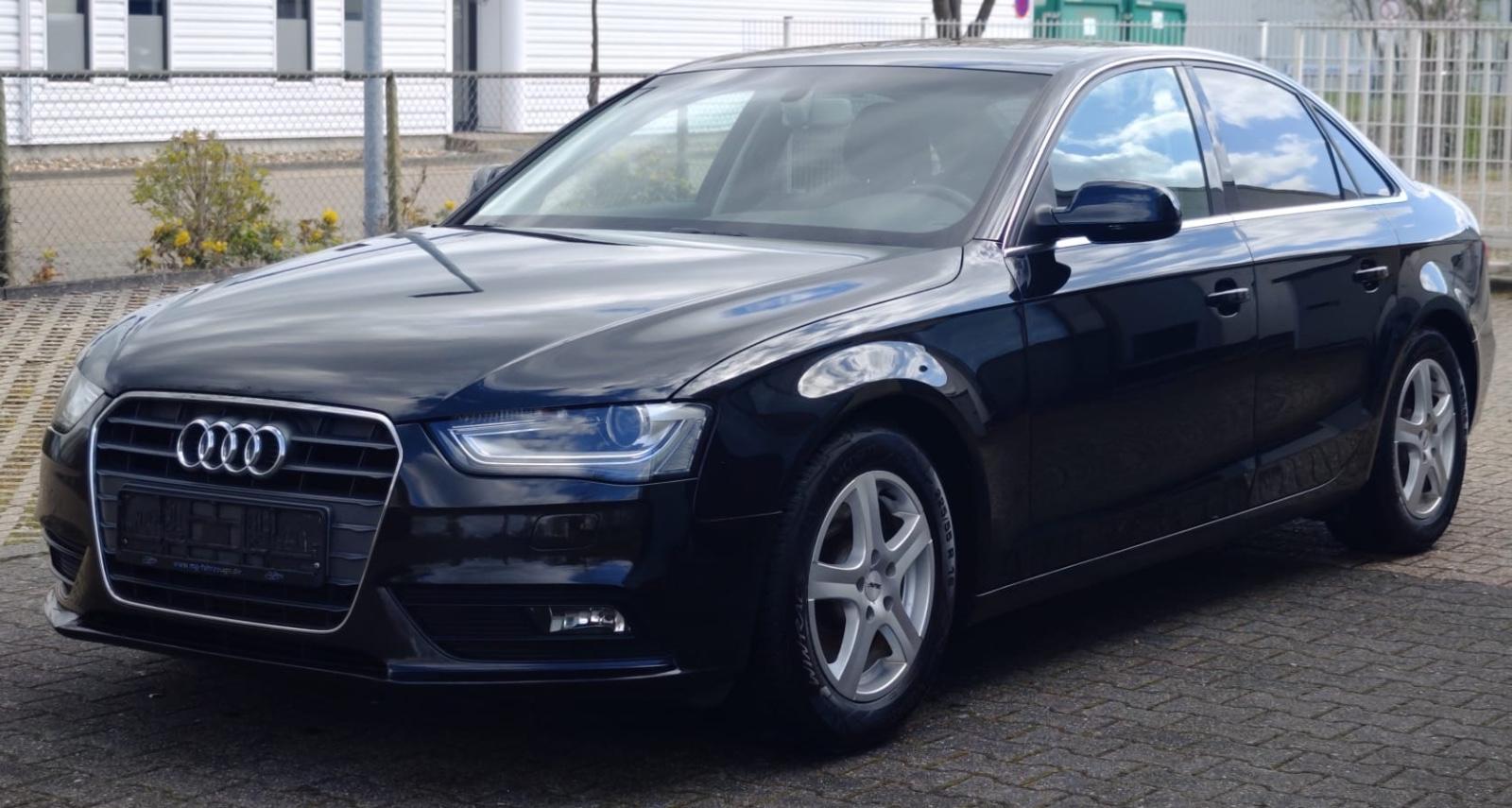 Audi A4 Lim. Ambition 8 fach bereift