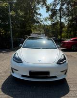 Tesla Model 3 LR AWD | EAP | 20.500 km | 1. Hand - Tesla in Köln