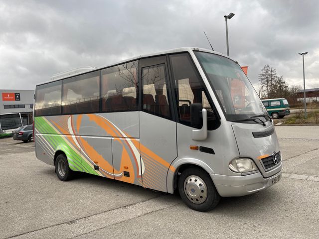 Mercedes-Benz Sprinter 616 CDI - nice bus