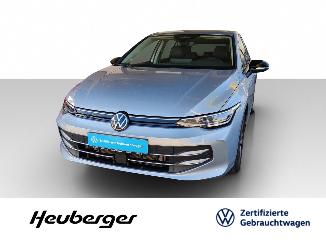 Volkswagen Golf VIII 1.5 TSI DSG Energy ACC LED R. Kamer foto 2