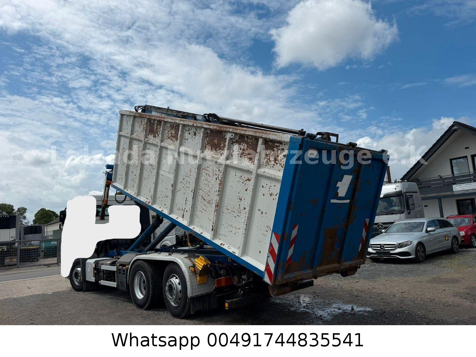 Mercedes-Benz Kipperaufbau mit Kran