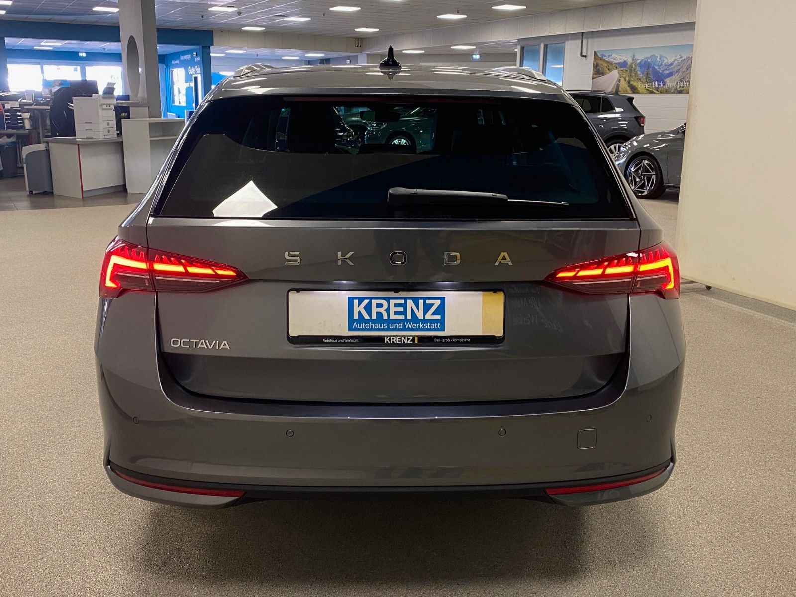 Fahrzeugabbildung SKODA Octavia 1.5 TSI MHEV DSG Selection+NAVI+AHK+ACC+