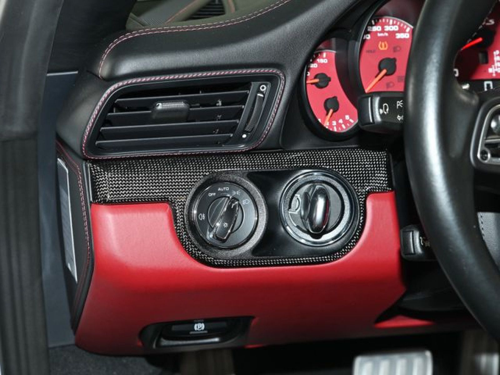Fahrzeugabbildung Porsche 991 Turbo S Cabrio - Sportsitze+|Burmester|PDLS+