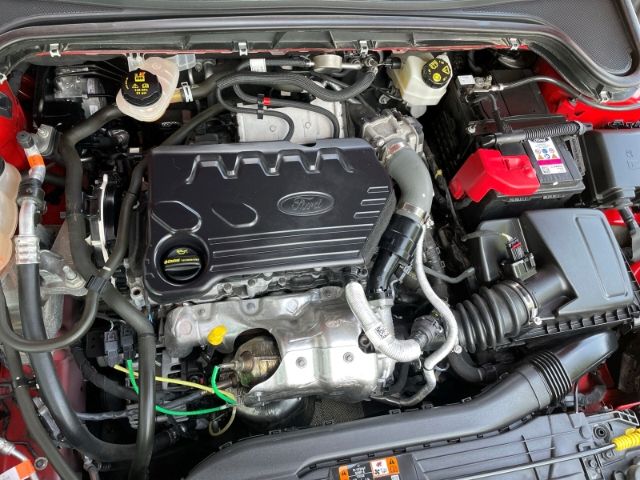Fahrzeugabbildung Ford Focus 1.5 EcoBlue, Cool & Connect Autom. DAB, Ei